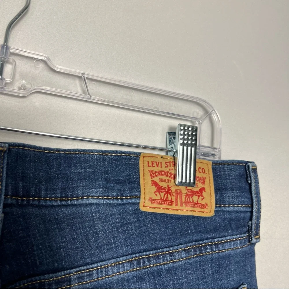 Women's Levi's Classic Straight-Leg Jeans Sz. 30x30 (10 M) - Picture 7 of 10